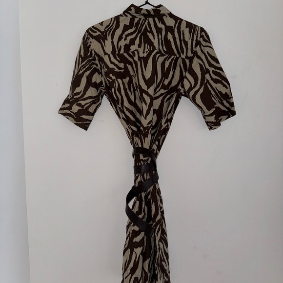 MICHAEL Michael Kors Zebra Belted Collared Dress - Picture 2 of 5